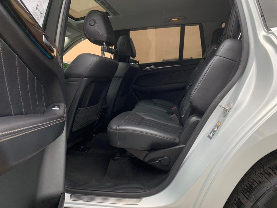 Used Mercedes-Benz GL 4MATIC 4dr GL 450 2016 | Champion Used Auto Sales 2. Newark , New Jersey Used Mercedes-Benz GL 4MATIC 4dr GL 450 2016 | Champion Used Auto Sales 2. Newark , New Jersey