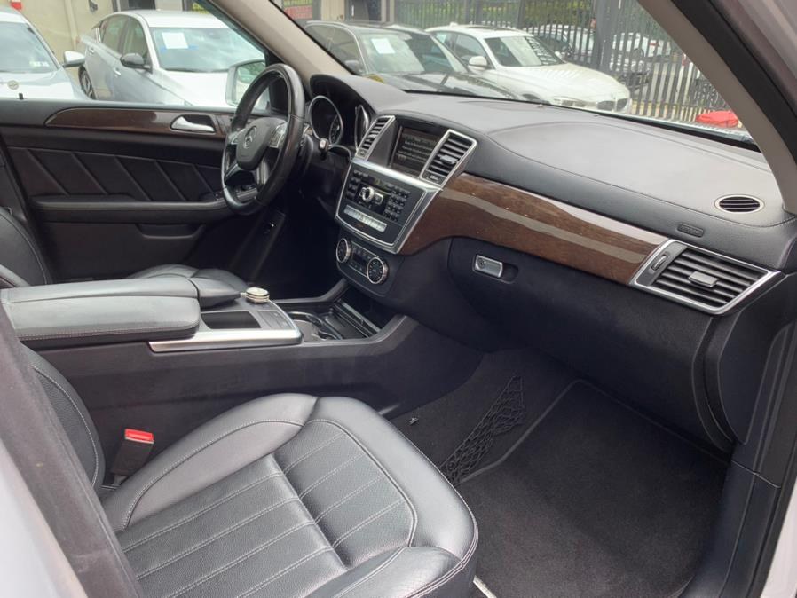 Used Mercedes-Benz GL 4MATIC 4dr GL 450 2016 | Champion Used Auto Sales 2. Newark , New Jersey Used Mercedes-Benz GL 4MATIC 4dr GL 450 2016 | Champion Used Auto Sales 2. Newark , New Jersey