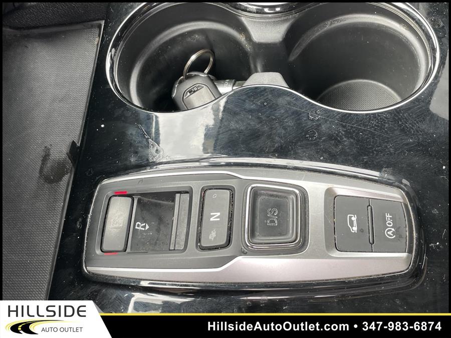 2017 Honda Pilot Touring, available for sale in Jamaica, New York | Hillside Auto Outlet. Jamaica, New York 2017 Honda Pilot Touring, available for sale in Jamaica, New York | Hillside Auto Outlet. Jamaica, New York