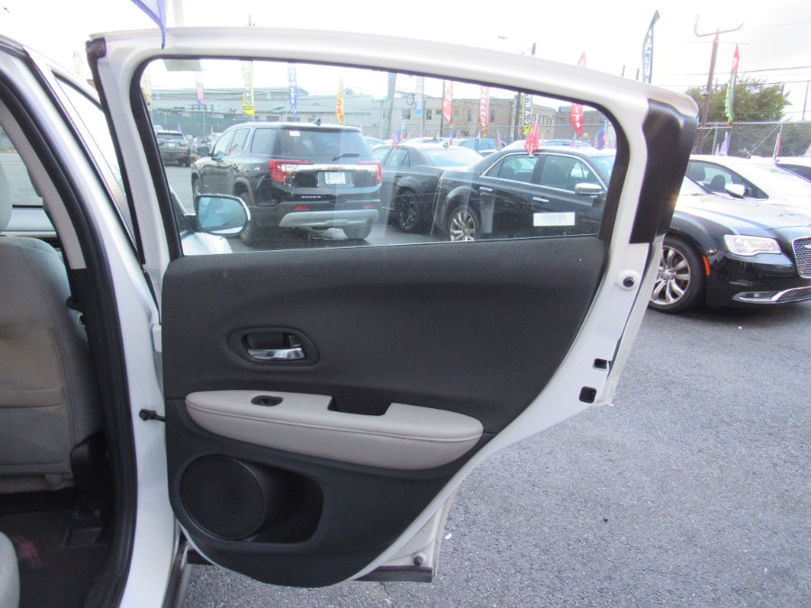 2021 Honda HR-V LX AWD CVT, available for sale in Irvington, New Jersey | NJ Used Cars Center. Irvington, New Jersey 2021 Honda HR-V LX AWD CVT, available for sale in Irvington, New Jersey | NJ Used Cars Center. Irvington, New Jersey