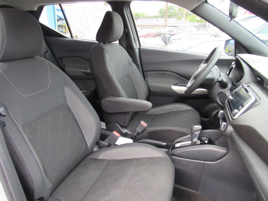 2020 Nissan Kicks SV FWD, available for sale in Irvington, New Jersey | NJ Used Cars Center. Irvington, New Jersey 2020 Nissan Kicks SV FWD, available for sale in Irvington, New Jersey | NJ Used Cars Center. Irvington, New Jersey