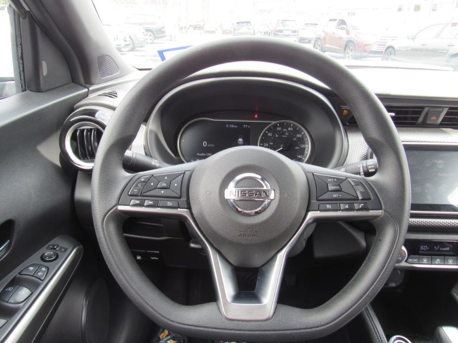 2020 Nissan Kicks SV FWD, available for sale in Irvington, New Jersey | NJ Used Cars Center. Irvington, New Jersey 2020 Nissan Kicks SV FWD, available for sale in Irvington, New Jersey | NJ Used Cars Center. Irvington, New Jersey