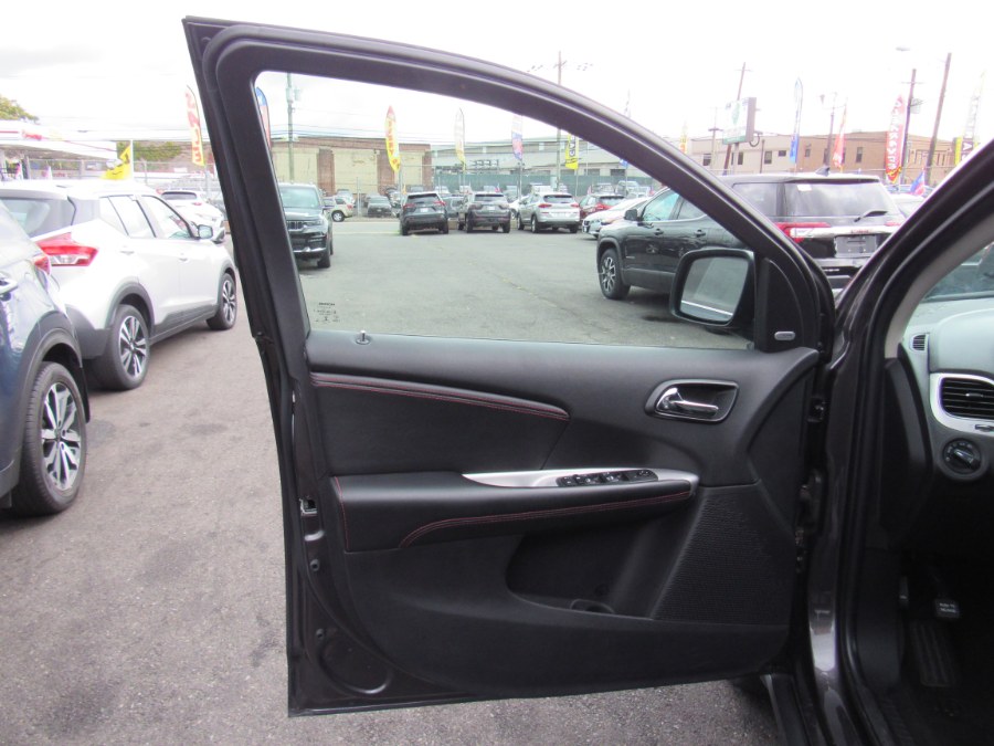 2019 Dodge Journey GT AWD, available for sale in Irvington, New Jersey | NJ Used Cars Center. Irvington, New Jersey 2019 Dodge Journey GT AWD, available for sale in Irvington, New Jersey | NJ Used Cars Center. Irvington, New Jersey