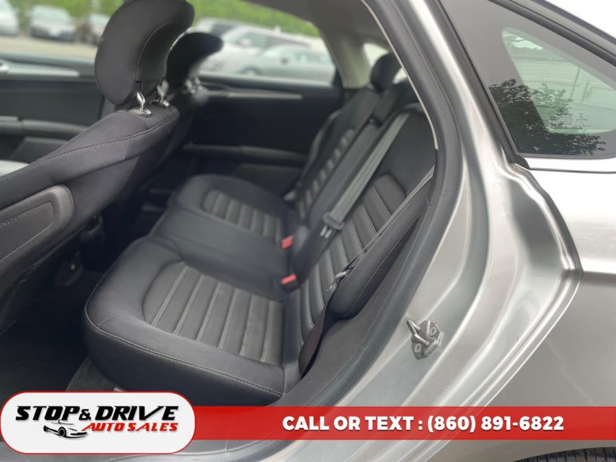 2013 Ford Fusion 4dr Sdn SE FWD, available for sale in East Windsor, Connecticut | Stop & Drive Auto Sales. East Windsor, Connecticut 2013 Ford Fusion 4dr Sdn SE FWD, available for sale in East Windsor, Connecticut | Stop & Drive Auto Sales. East Windsor, Connecticut