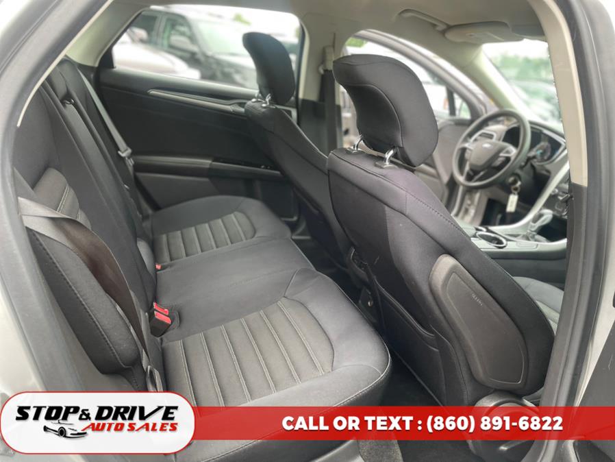 2013 Ford Fusion 4dr Sdn SE FWD, available for sale in East Windsor, Connecticut | Stop & Drive Auto Sales. East Windsor, Connecticut 2013 Ford Fusion 4dr Sdn SE FWD, available for sale in East Windsor, Connecticut | Stop & Drive Auto Sales. East Windsor, Connecticut