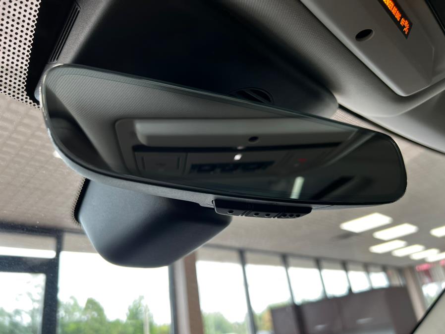 2020 Land Rover Discovery SE V6 Supercharged, available for sale in Massapequa Park, New York | Power Motors East. Massapequa Park, New York 2020 Land Rover Discovery SE V6 Supercharged, available for sale in Massapequa Park, New York | Power Motors East. Massapequa Park, New York