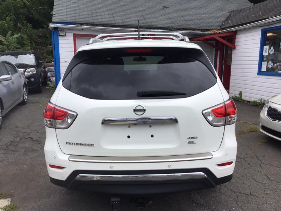 Used Nissan Pathfinder 4WD 4dr SL 2015 | Liberty Motors. Manchester, Connecticut Used Nissan Pathfinder 4WD 4dr SL 2015 | Liberty Motors. Manchester, Connecticut