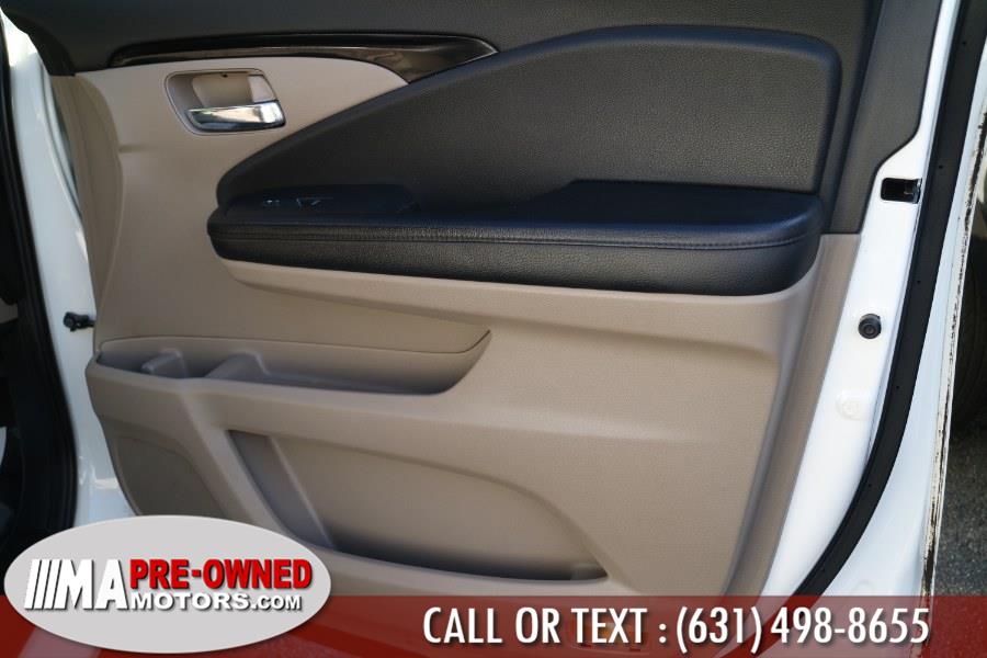 2016 Honda Pilot AWD 4dr Touring w/RES & Navi, available for sale in Huntington Station, New York | M & A Motors. Huntington Station, New York 2016 Honda Pilot AWD 4dr Touring w/RES & Navi, available for sale in Huntington Station, New York | M & A Motors. Huntington Station, New York