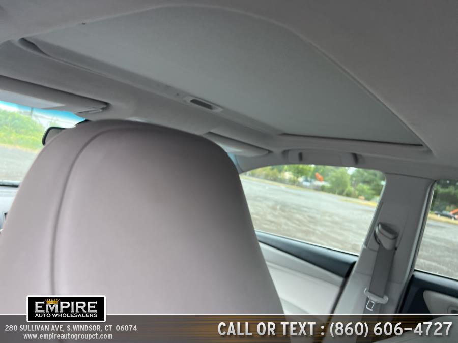 Used Toyota Camry 4dr Sdn I4 Auto XLE (Natl) 2016 | Empire Auto Wholesalers. S.Windsor, Connecticut Used Toyota Camry 4dr Sdn I4 Auto XLE (Natl) 2016 | Empire Auto Wholesalers. S.Windsor, Connecticut