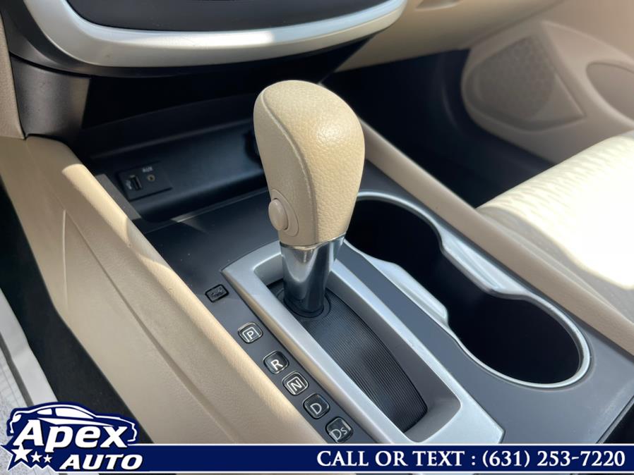 2016 Nissan Altima 4dr Sdn I4 2.5 SV, available for sale in Selden, New York | Apex Auto. Selden, New York 2016 Nissan Altima 4dr Sdn I4 2.5 SV, available for sale in Selden, New York | Apex Auto. Selden, New York