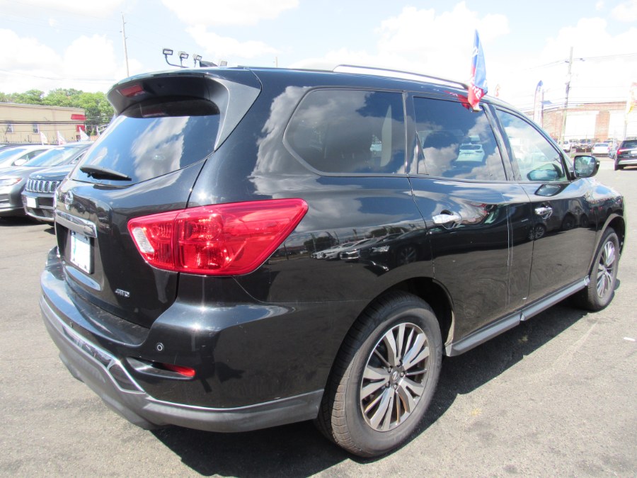 Used Nissan Pathfinder 4x4 S 2019 | NJ Used Cars Center. Irvington, New Jersey Used Nissan Pathfinder 4x4 S 2019 | NJ Used Cars Center. Irvington, New Jersey