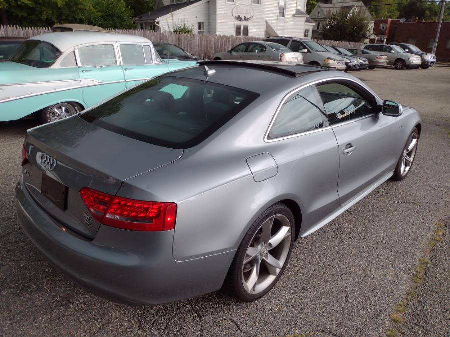 2011 Audi A5 2.0T quattro Prestige photo