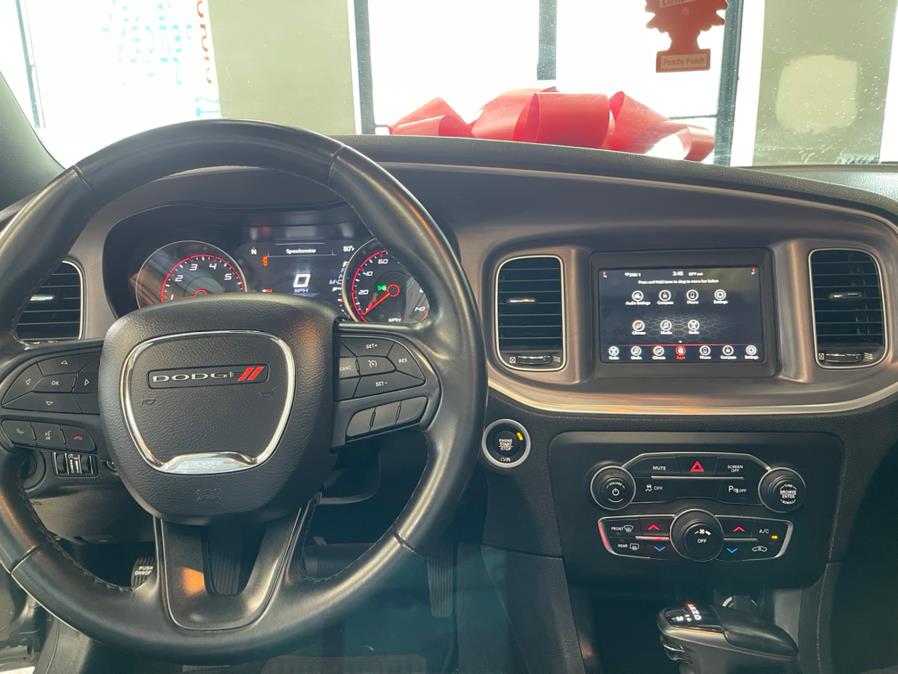 Used Dodge Charger SXT RWD 2019 | 5 Towns Drive. Inwood, New York Used Dodge Charger SXT RWD 2019 | 5 Towns Drive. Inwood, New York