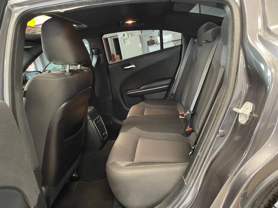 Used Dodge Charger SXT RWD 2019 | 5 Towns Drive. Inwood, New York Used Dodge Charger SXT RWD 2019 | 5 Towns Drive. Inwood, New York