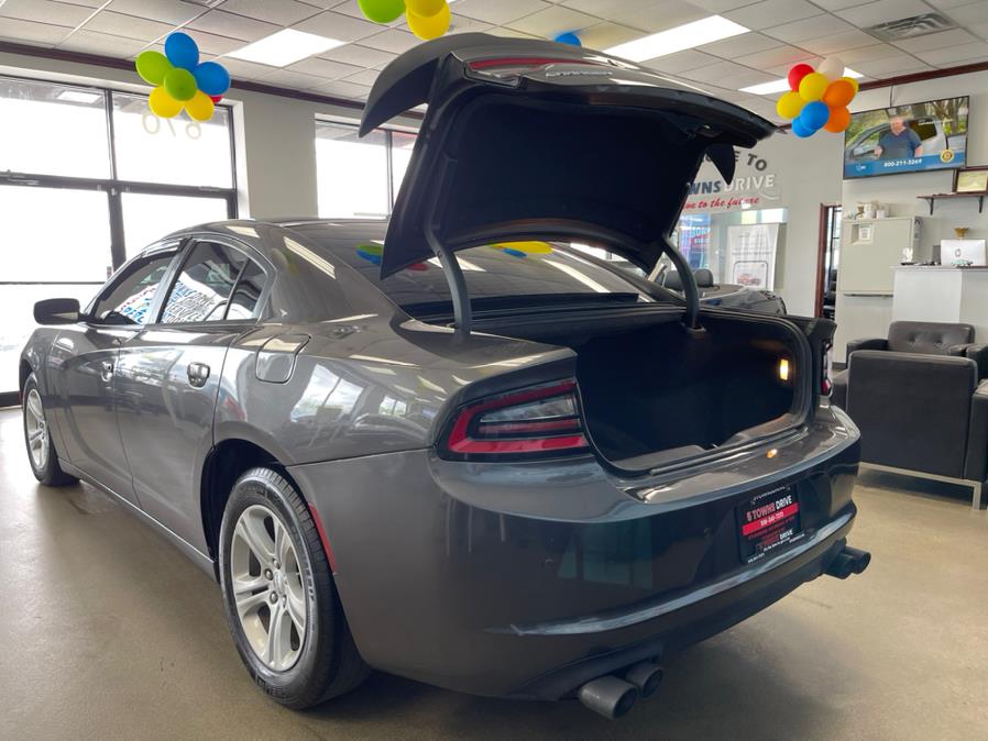 Used Dodge Charger SXT RWD 2019 | 5 Towns Drive. Inwood, New York Used Dodge Charger SXT RWD 2019 | 5 Towns Drive. Inwood, New York