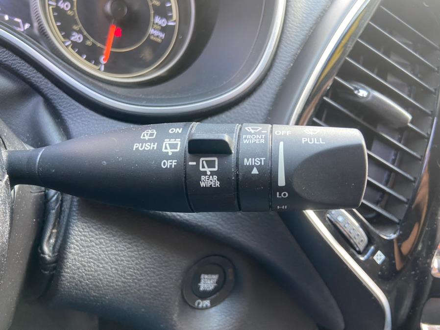 2019 Jeep Cherokee Limited 4x4, available for sale in Newark, New Jersey | Champion Auto Sales. Newark, New Jersey 2019 Jeep Cherokee Limited 4x4, available for sale in Newark, New Jersey | Champion Auto Sales. Newark, New Jersey