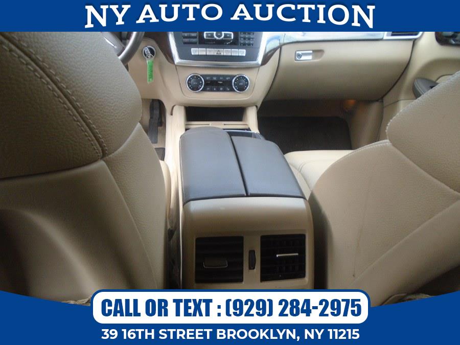 2013 Mercedes-Benz M-Class 4MATIC 4dr ML350, available for sale in Brooklyn, New York | NY Auto Auction. Brooklyn, New York 2013 Mercedes-Benz M-Class 4MATIC 4dr ML350, available for sale in Brooklyn, New York | NY Auto Auction. Brooklyn, New York