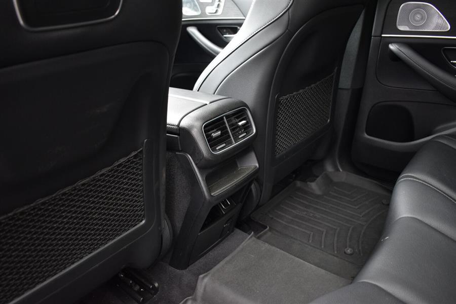 2020 Mercedes-benz Gle GLE 350 4MATIC AWD 4dr SUV, available for sale in Great Neck, New York | Camy Cars. Great Neck, New York 2020 Mercedes-benz Gle GLE 350 4MATIC AWD 4dr SUV, available for sale in Great Neck, New York | Camy Cars. Great Neck, New York