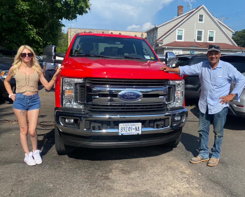 2017 Ford Super Duty F-250 SRW XLT 4WD Crew Cab, available for sale in Huntington Station, New York | Huntington Auto Mall. Huntington Station, New York