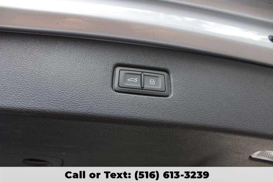 2019 Audi Q7 Premium 45 TFSI quattro, available for sale in Great Neck, New York | Great Neck Car Buyers & Sellers. Great Neck, New York 2019 Audi Q7 Premium 45 TFSI quattro, available for sale in Great Neck, New York | Great Neck Car Buyers & Sellers. Great Neck, New York