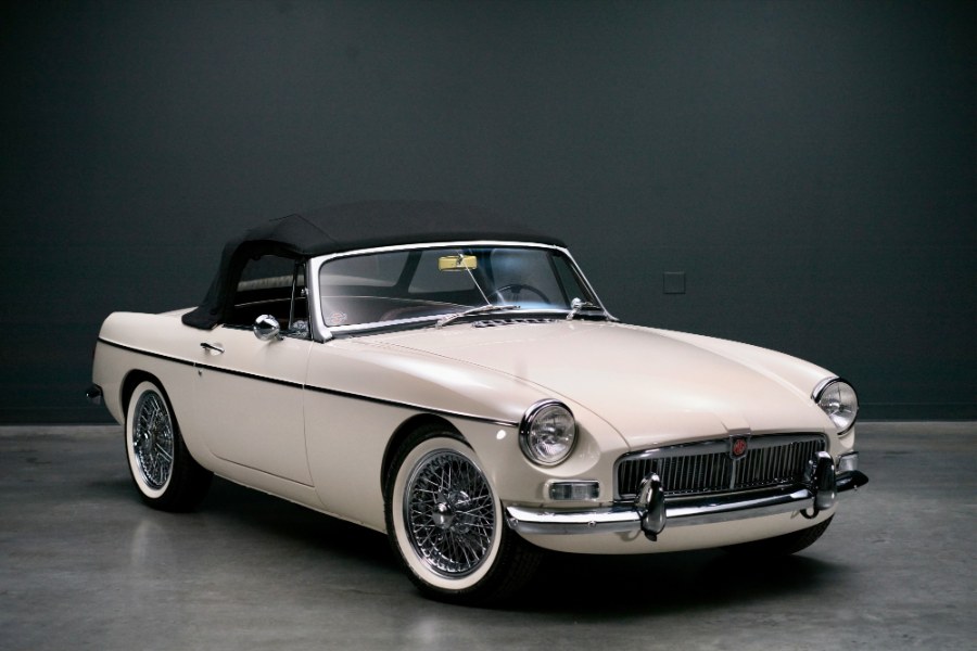 Used MG B 2 Door Convertible 1965 | Meccanic Shop North Inc. North Salem, New York Used MG B 2 Door Convertible 1965 | Meccanic Shop North Inc. North Salem, New York