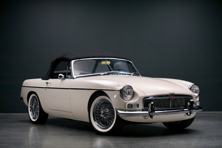 Used MG B 2 Door Convertible 1965 | Meccanic Shop North Inc. North Salem, New York Used MG B 2 Door Convertible 1965 | Meccanic Shop North Inc. North Salem, New York