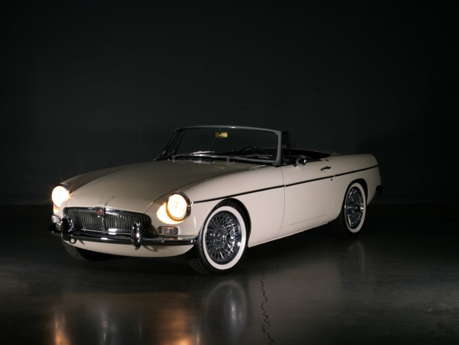 Used MG B 2 Door Convertible 1965 | Meccanic Shop North Inc. North Salem, New York Used MG B 2 Door Convertible 1965 | Meccanic Shop North Inc. North Salem, New York