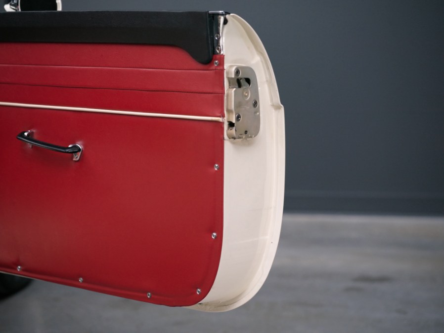 Used MG B 2 Door Convertible 1965 | Meccanic Shop North Inc. North Salem, New York Used MG B 2 Door Convertible 1965 | Meccanic Shop North Inc. North Salem, New York