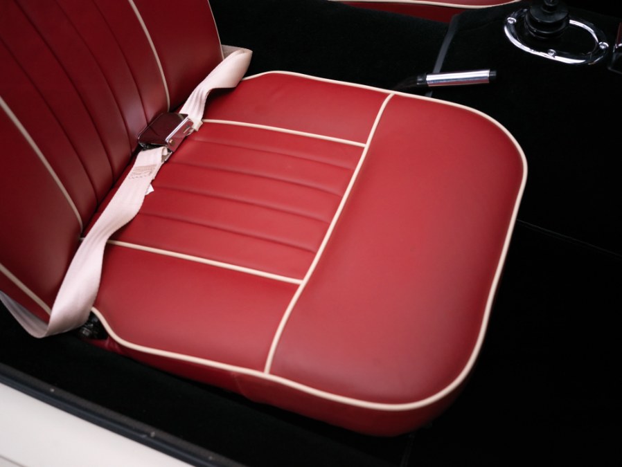 Used MG B 2 Door Convertible 1965 | Meccanic Shop North Inc. North Salem, New York Used MG B 2 Door Convertible 1965 | Meccanic Shop North Inc. North Salem, New York