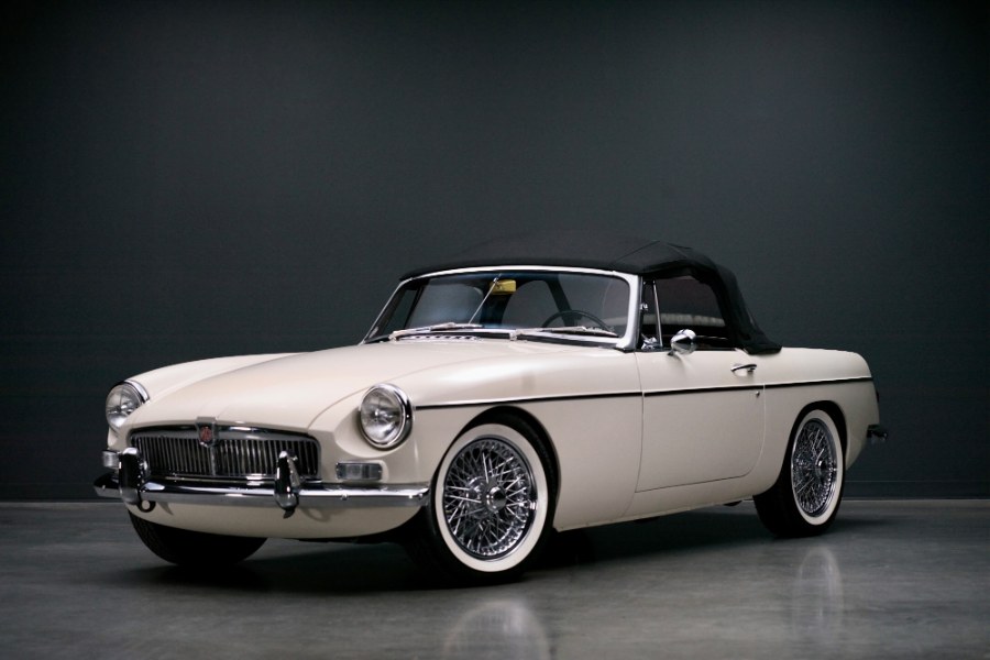 Used MG B 2 Door Convertible 1965 | Meccanic Shop North Inc. North Salem, New York Used MG B 2 Door Convertible 1965 | Meccanic Shop North Inc. North Salem, New York