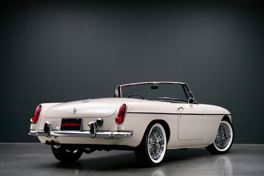 Used MG B 2 Door Convertible 1965 | Meccanic Shop North Inc. North Salem, New York Used MG B 2 Door Convertible 1965 | Meccanic Shop North Inc. North Salem, New York