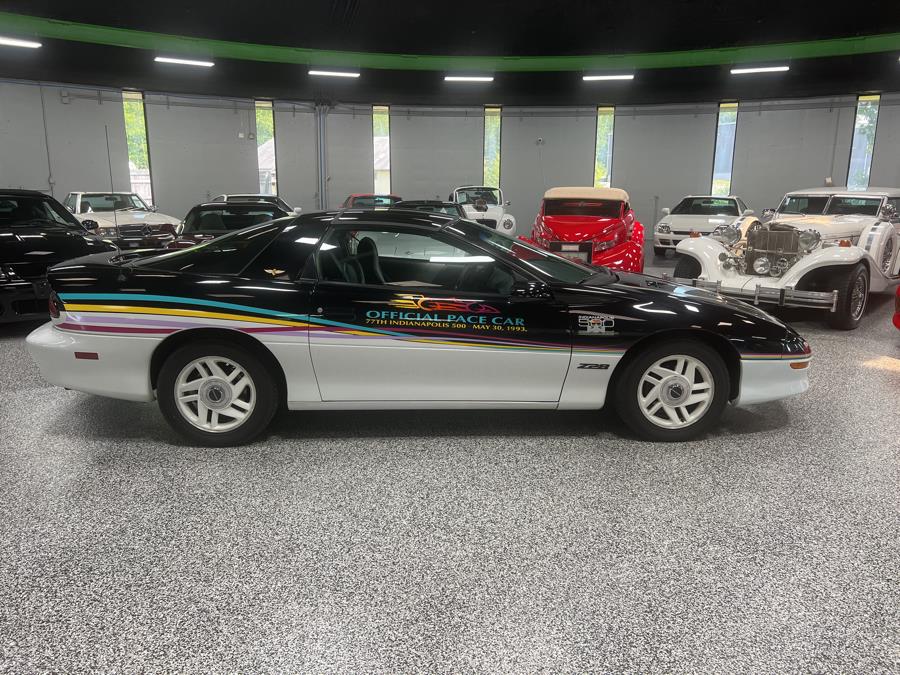 Used Chevrolet Camaro 2dr Coupe Z28 1993 | Tony's Auto Sales. Waterbury, Connecticut Used Chevrolet Camaro 2dr Coupe Z28 1993 | Tony's Auto Sales. Waterbury, Connecticut