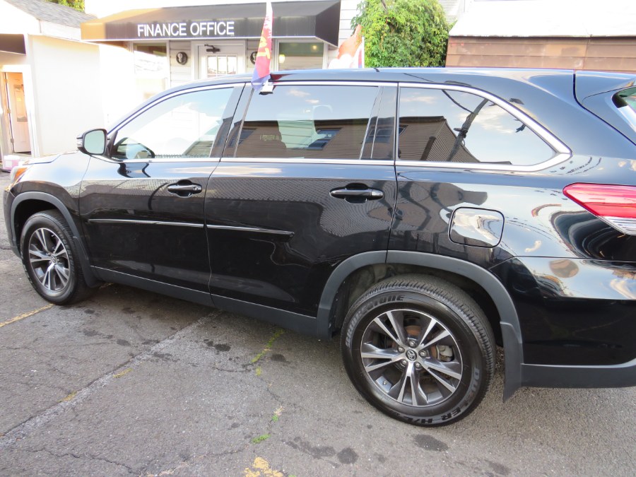 2019 Toyota Highlander LE AWD 7 Passenger, available for sale in Middle Village, New York | Road Masters II INC. Middle Village, New York 2019 Toyota Highlander LE AWD 7 Passenger, available for sale in Middle Village, New York | Road Masters II INC. Middle Village, New York