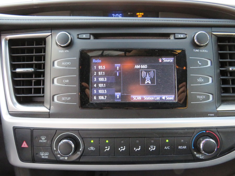 2019 Toyota Highlander LE AWD 7 Passenger, available for sale in Middle Village, New York | Road Masters II INC. Middle Village, New York 2019 Toyota Highlander LE AWD 7 Passenger, available for sale in Middle Village, New York | Road Masters II INC. Middle Village, New York