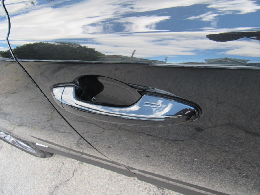 2016 Toyota RAV4 Hybrid XLE, available for sale in Worcester, Massachusetts | Hilario's Auto Sales Inc.. Worcester, Massachusetts 2016 Toyota RAV4 Hybrid XLE, available for sale in Worcester, Massachusetts | Hilario's Auto Sales Inc.. Worcester, Massachusetts