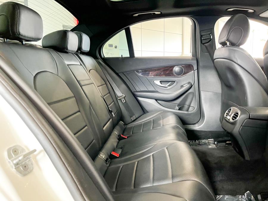 Used Mercedes-Benz C-Class 4dr Sdn C 300 4MATIC 2016 | Luxury Motor Club. Franklin Square, New York Used Mercedes-Benz C-Class 4dr Sdn C 300 4MATIC 2016 | Luxury Motor Club. Franklin Square, New York