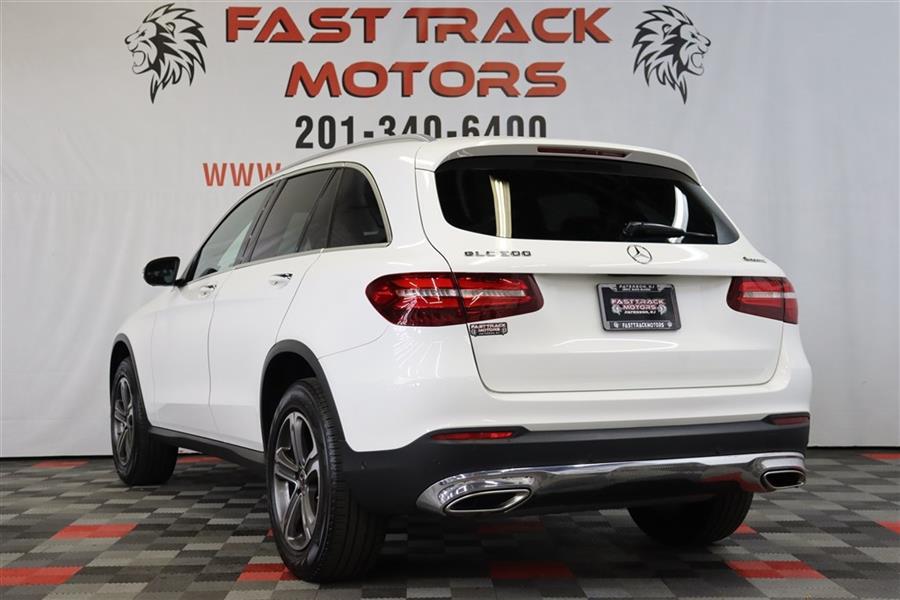 Used Mercedes-benz Glc 300 4MATIC 2018 | Fast Track Motors. Paterson, New Jersey Used Mercedes-benz Glc 300 4MATIC 2018 | Fast Track Motors. Paterson, New Jersey
