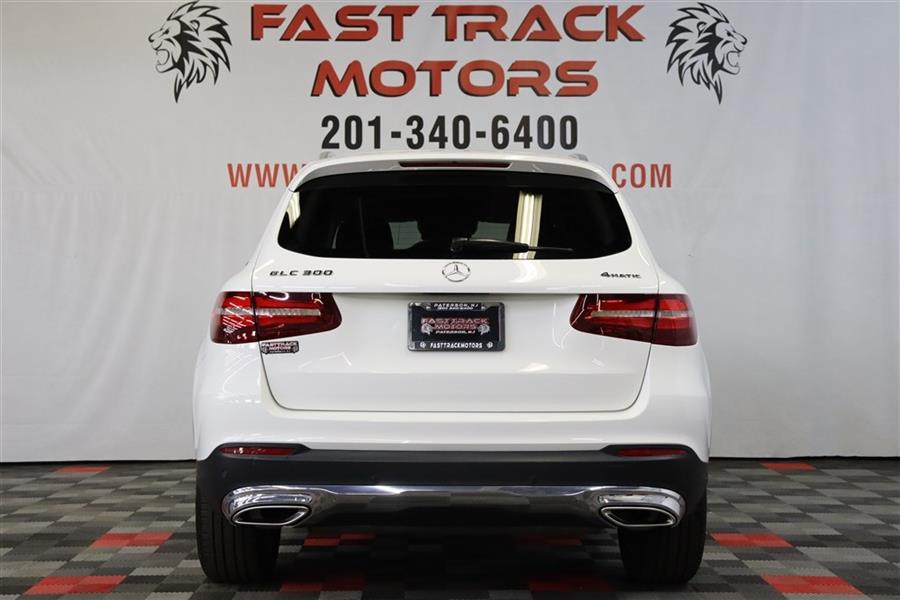 Used Mercedes-benz Glc 300 4MATIC 2018 | Fast Track Motors. Paterson, New Jersey Used Mercedes-benz Glc 300 4MATIC 2018 | Fast Track Motors. Paterson, New Jersey