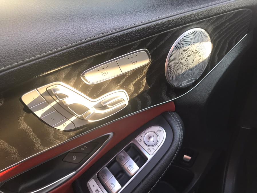 Used Mercedes-Benz C-Class 4dr Sdn C 300 Luxury 4MATIC 2015 | Car Valley Group. Jersey City, New Jersey Used Mercedes-Benz C-Class 4dr Sdn C 300 Luxury 4MATIC 2015 | Car Valley Group. Jersey City, New Jersey
