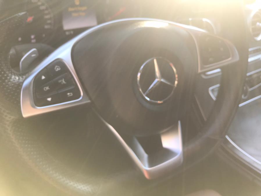 Used Mercedes-Benz C-Class 4dr Sdn C 300 Luxury 4MATIC 2015 | Car Valley Group. Jersey City, New Jersey Used Mercedes-Benz C-Class 4dr Sdn C 300 Luxury 4MATIC 2015 | Car Valley Group. Jersey City, New Jersey