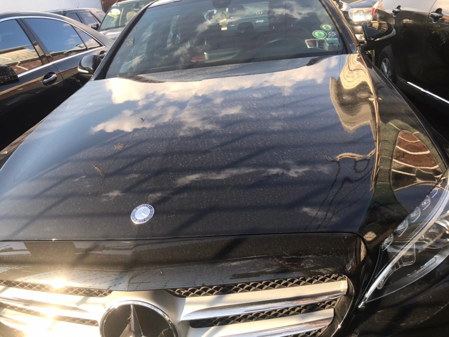 Used Mercedes-Benz C-Class 4dr Sdn C 300 Luxury 4MATIC 2015 | Car Valley Group. Jersey City, New Jersey Used Mercedes-Benz C-Class 4dr Sdn C 300 Luxury 4MATIC 2015 | Car Valley Group. Jersey City, New Jersey