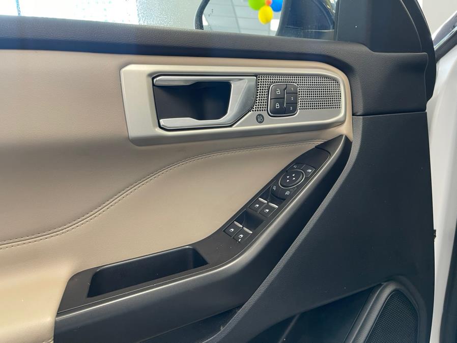 2020 Ford Explorer Limited 4WD, available for sale in Inwood, New York | 5 Towns Drive. Inwood, New York 2020 Ford Explorer Limited 4WD, available for sale in Inwood, New York | 5 Towns Drive. Inwood, New York