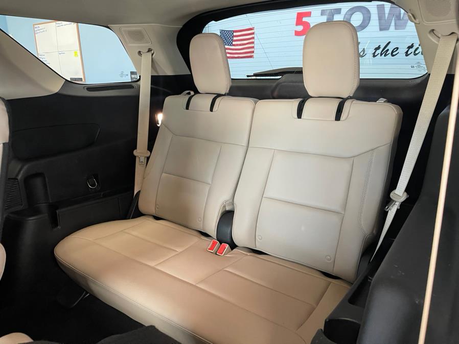2020 Ford Explorer Limited 4WD, available for sale in Inwood, New York | 5 Towns Drive. Inwood, New York 2020 Ford Explorer Limited 4WD, available for sale in Inwood, New York | 5 Towns Drive. Inwood, New York
