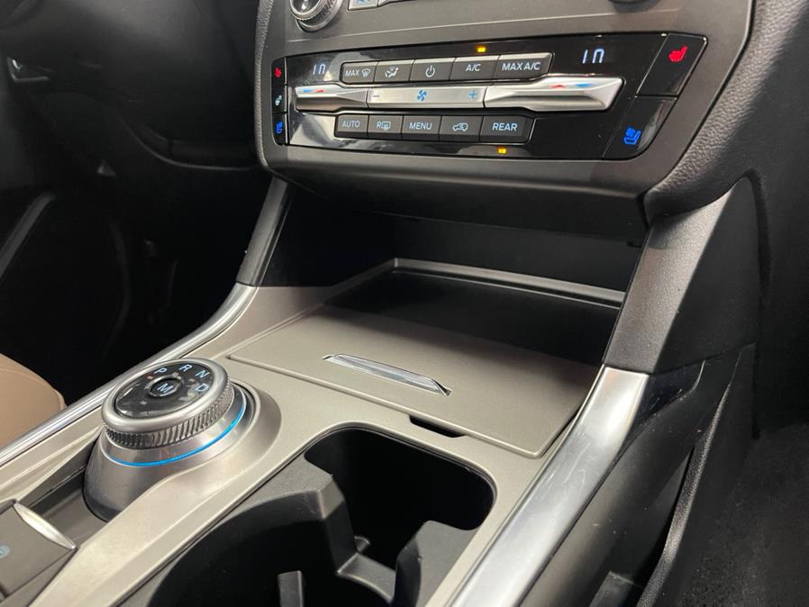 2020 Ford Explorer Limited 4WD, available for sale in Inwood, New York | 5 Towns Drive. Inwood, New York 2020 Ford Explorer Limited 4WD, available for sale in Inwood, New York | 5 Towns Drive. Inwood, New York