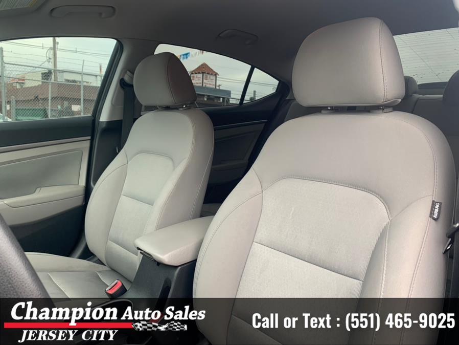 Used Hyundai Elantra SEL 2.0L Auto (Alabama) 2018 | Champion Auto Sales of JC. Jersey City, New Jersey Used Hyundai Elantra SEL 2.0L Auto (Alabama) 2018 | Champion Auto Sales of JC. Jersey City, New Jersey