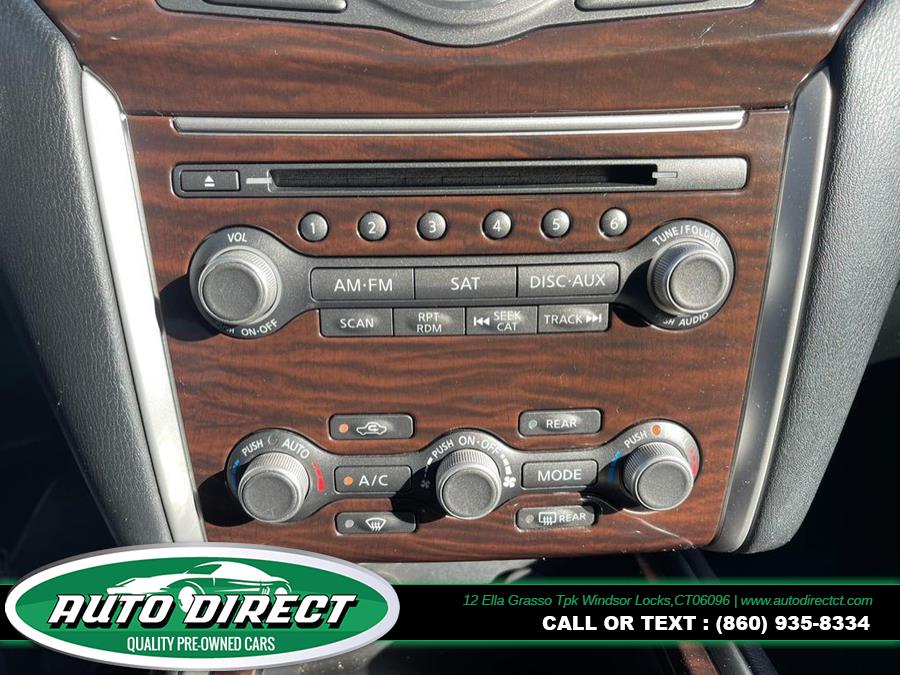 2014 Nissan Pathfinder 4WD 4dr SV, available for sale in Windsor Locks, Connecticut | Auto Direct LLC. Windsor Locks, Connecticut 2014 Nissan Pathfinder 4WD 4dr SV, available for sale in Windsor Locks, Connecticut | Auto Direct LLC. Windsor Locks, Connecticut