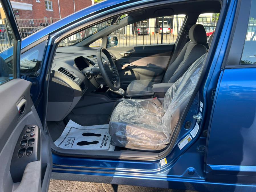 Used Honda Civic Sdn 4dr Auto LX 2008 | Jordan Auto Sales. Springfield, Massachusetts Used Honda Civic Sdn 4dr Auto LX 2008 | Jordan Auto Sales. Springfield, Massachusetts
