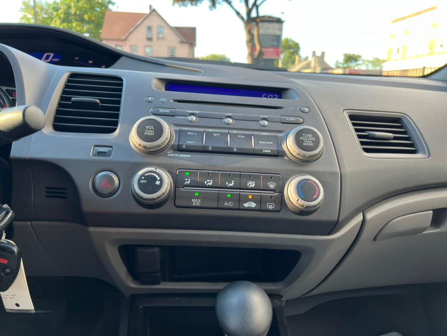 Used Honda Civic Sdn 4dr Auto LX 2008 | Jordan Auto Sales. Springfield, Massachusetts Used Honda Civic Sdn 4dr Auto LX 2008 | Jordan Auto Sales. Springfield, Massachusetts