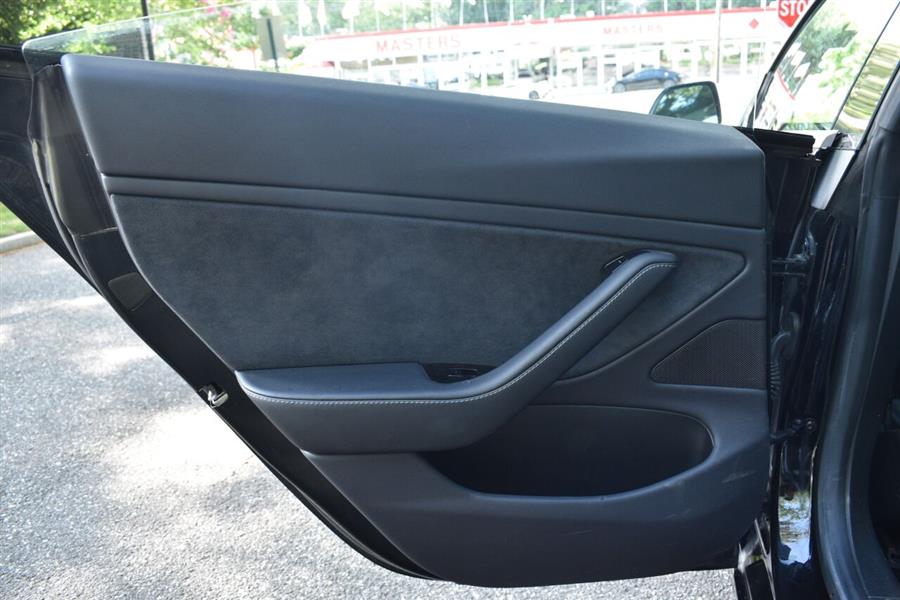 2018 Tesla Model 3 Long Range 4dr Fastback, available for sale in Great Neck, New York | Camy Cars. Great Neck, New York 2018 Tesla Model 3 Long Range 4dr Fastback, available for sale in Great Neck, New York | Camy Cars. Great Neck, New York