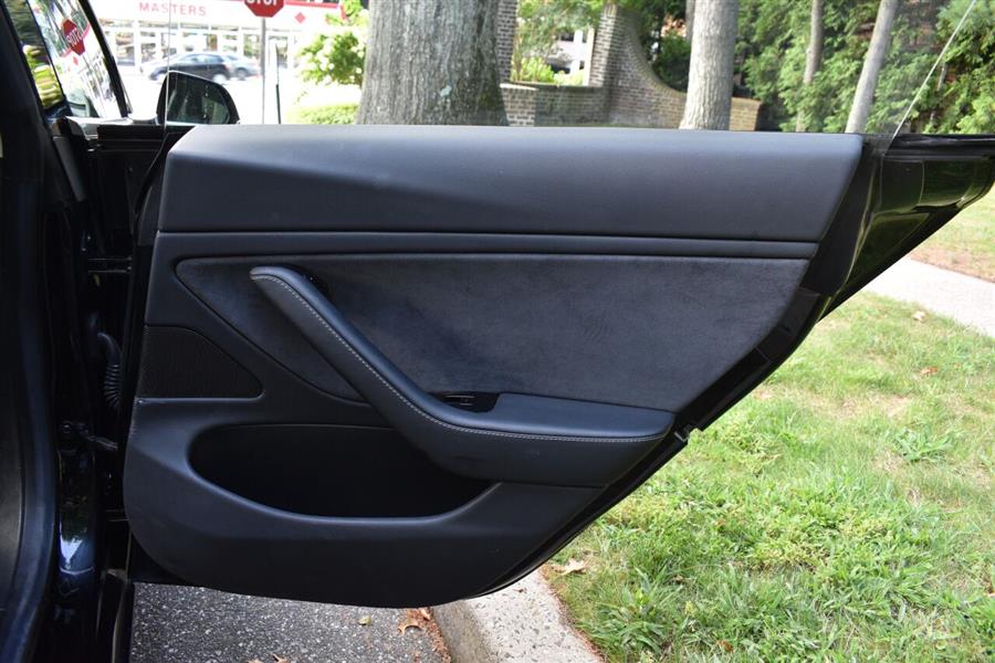 2018 Tesla Model 3 Long Range 4dr Fastback, available for sale in Great Neck, New York | Camy Cars. Great Neck, New York 2018 Tesla Model 3 Long Range 4dr Fastback, available for sale in Great Neck, New York | Camy Cars. Great Neck, New York
